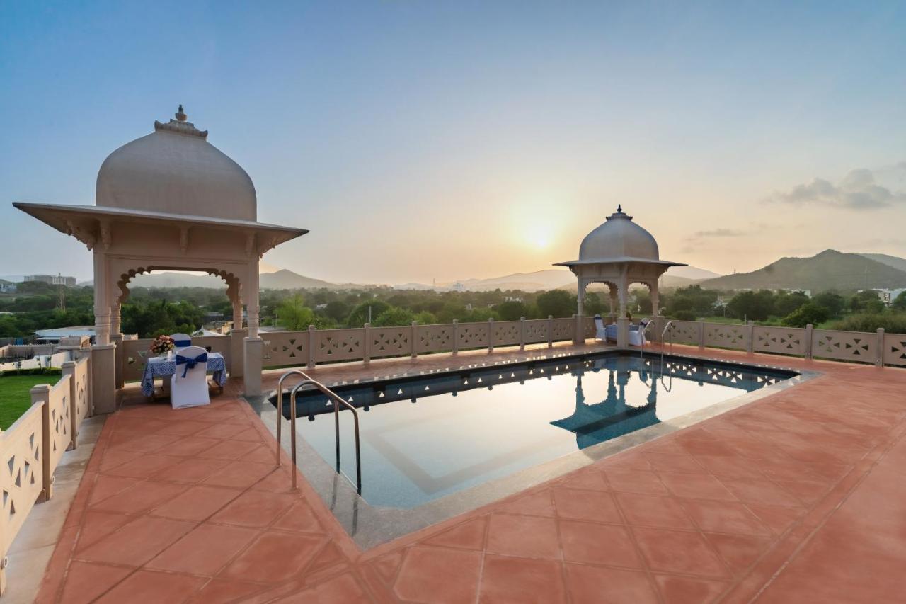 Traavista Aravali Mahal Hotel อุเดเปอร์ ภายนอก รูปภาพ