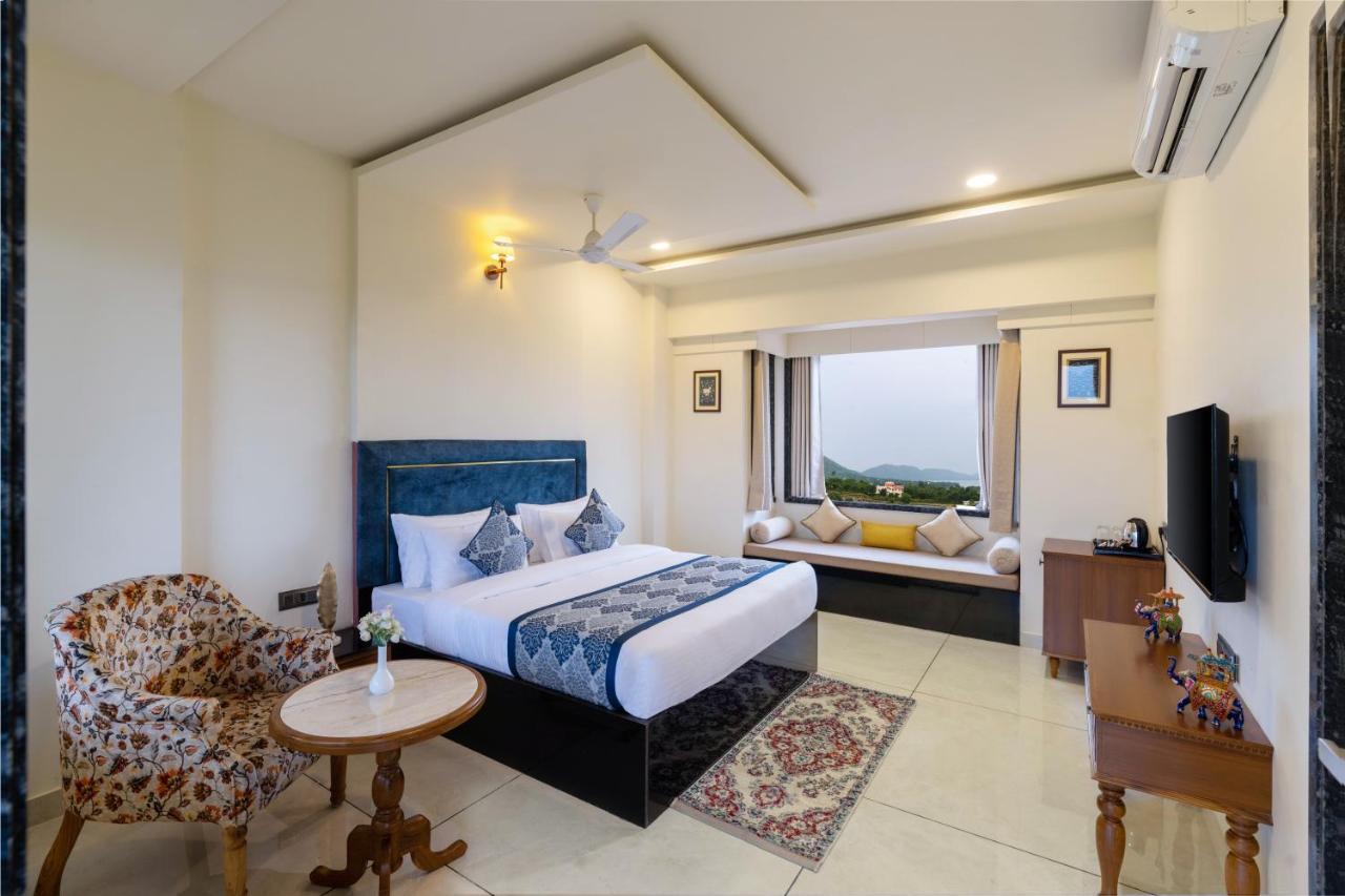 Traavista Aravali Mahal Hotel อุเดเปอร์ ภายนอก รูปภาพ