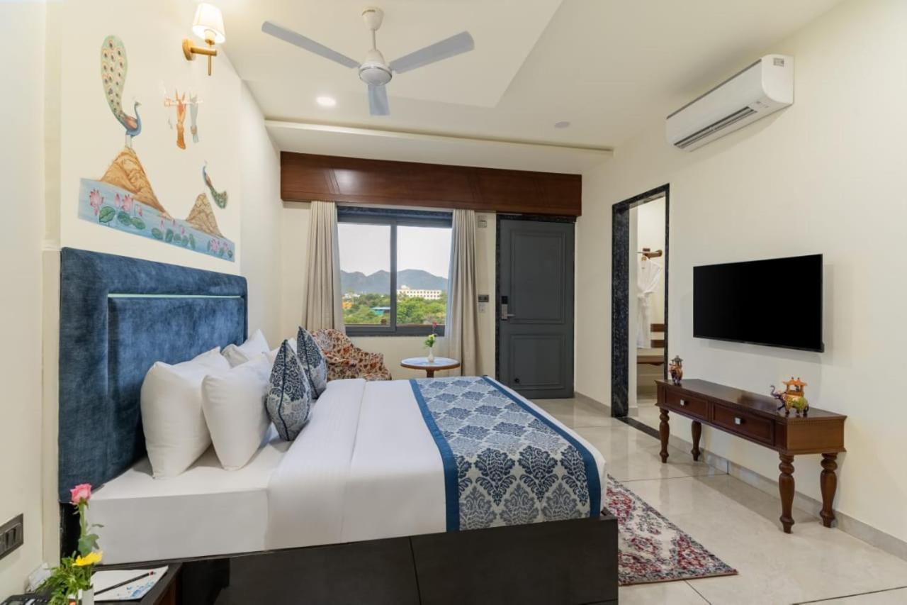 Traavista Aravali Mahal Hotel อุเดเปอร์ ภายนอก รูปภาพ
