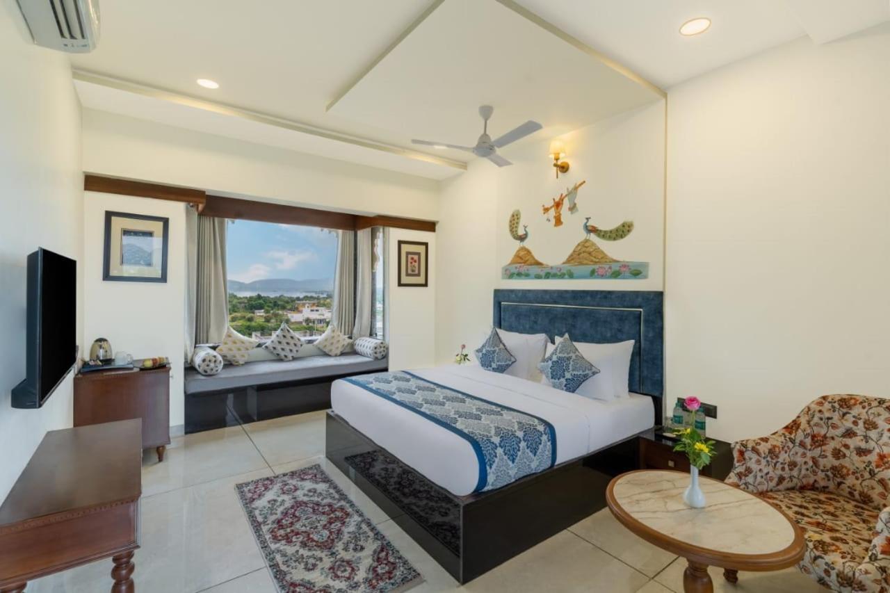 Traavista Aravali Mahal Hotel อุเดเปอร์ ภายนอก รูปภาพ