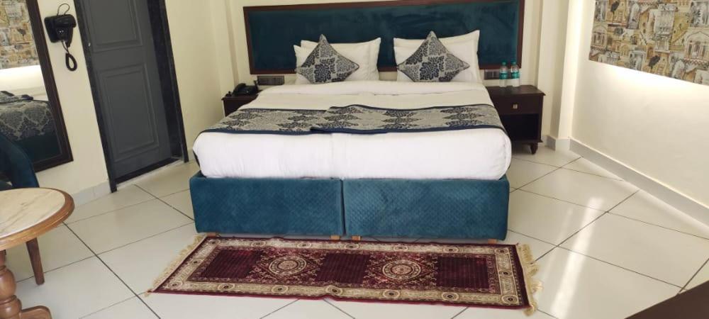 Traavista Aravali Mahal Hotel อุเดเปอร์ ภายนอก รูปภาพ